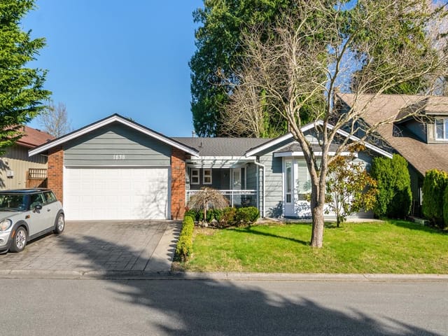 House for sale in Surrey, South Surrey White Rock, 1838 148a Street, 263123641 | Realtylink.org