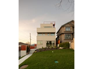 1/2 Duplex for sale in Vancouver, Vancouver East, 1 2915 E 5th Avenue, 263123642 | Realtylink.org