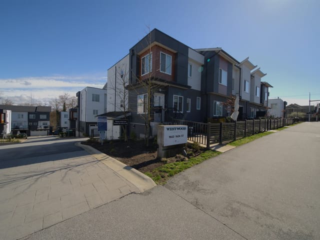 Other Property for sale in Surrey, Surrey, 31 9652 162a Street, 263123670 | Realtylink.org