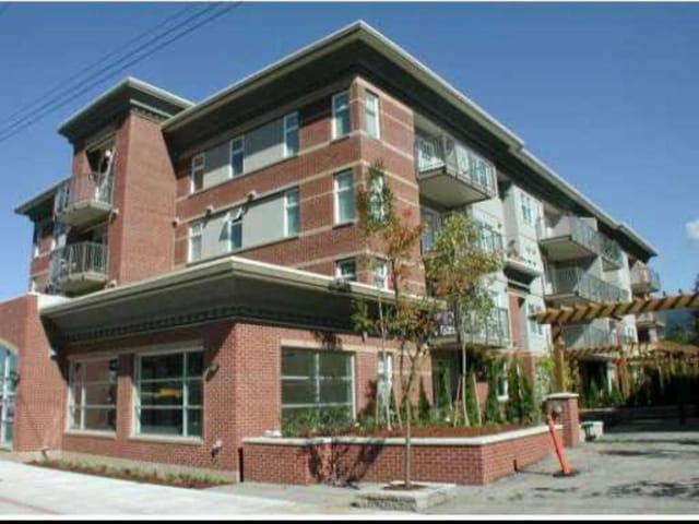 Apartment for sale in Port Moody, Port Moody, 109 3240 St Johns Street, 263123683 | Realtylink.org