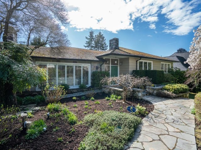 House for sale in Vancouver, Vancouver West, 6034 Collingwood Place, 263123881 | Realtylink.org