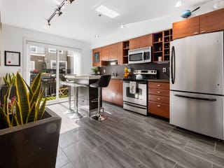Townhouse for sale in Surrey, South Surrey White Rock, 44 15833 26 Avenue, 263123939 | Realtylink.org