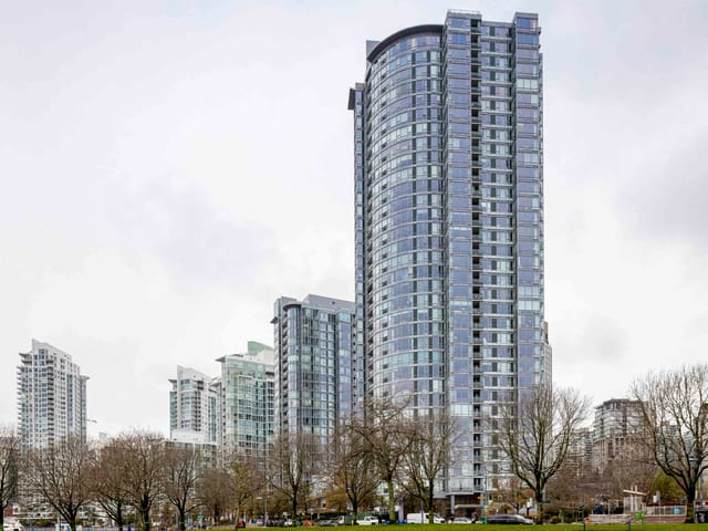Apartment for sale in Vancouver, Vancouver West, 3805 1033 Marinaside Crescent, 263123944 | Realtylink.org