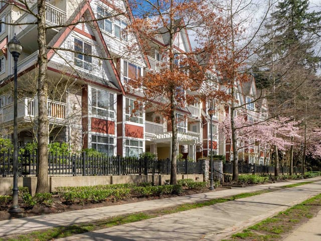 Apartment for sale in Burnaby, Burnaby South, 204 6833 Village Green, 263124028 | Realtylink.org