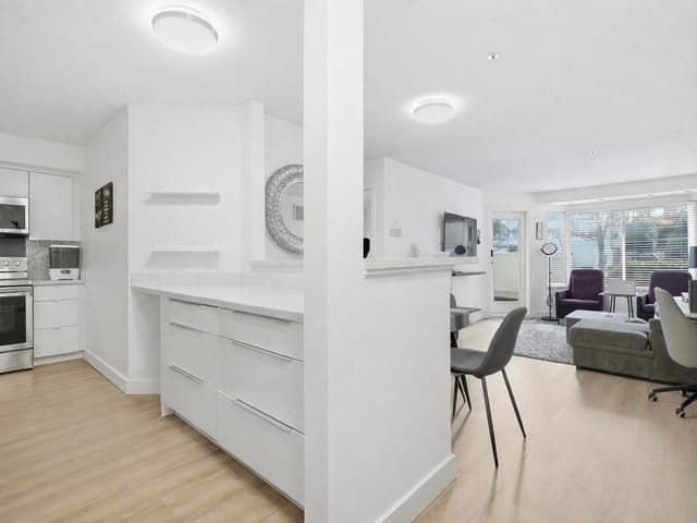 Apartment for sale in Abbotsford, Abbotsford, 131 33173 Old Yale Road, 263124044 | Realtylink.org