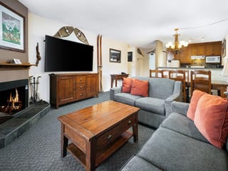 Apartment for sale in Whistler, Whistler, 222 4200 Whistler Way, 263124094 | Realtylink.org