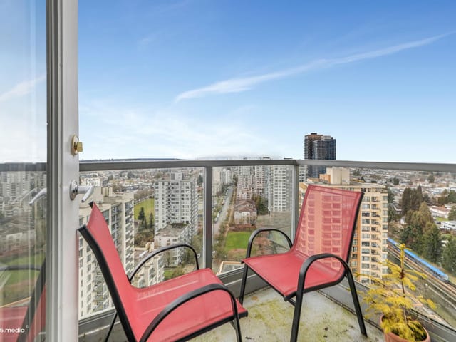 Apartment for sale in Vancouver, Vancouver East, 2508 3663 Crowley Drive, 263124111 | Realtylink.org