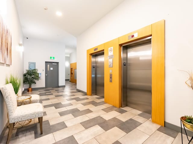 Apartment for sale in Burnaby, Burnaby South, PH27 6283 Kingsway, 263124257 | Realtylink.org