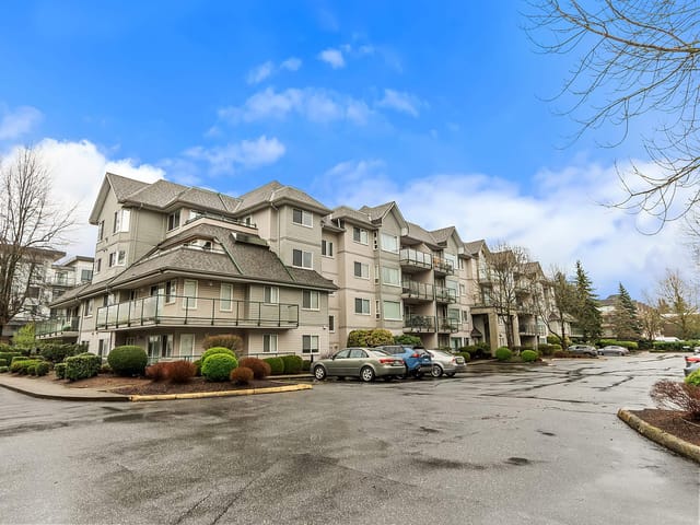 Apartment for sale in Abbotsford, Abbotsford, 410 33688 King Road, 263124260 | Realtylink.org