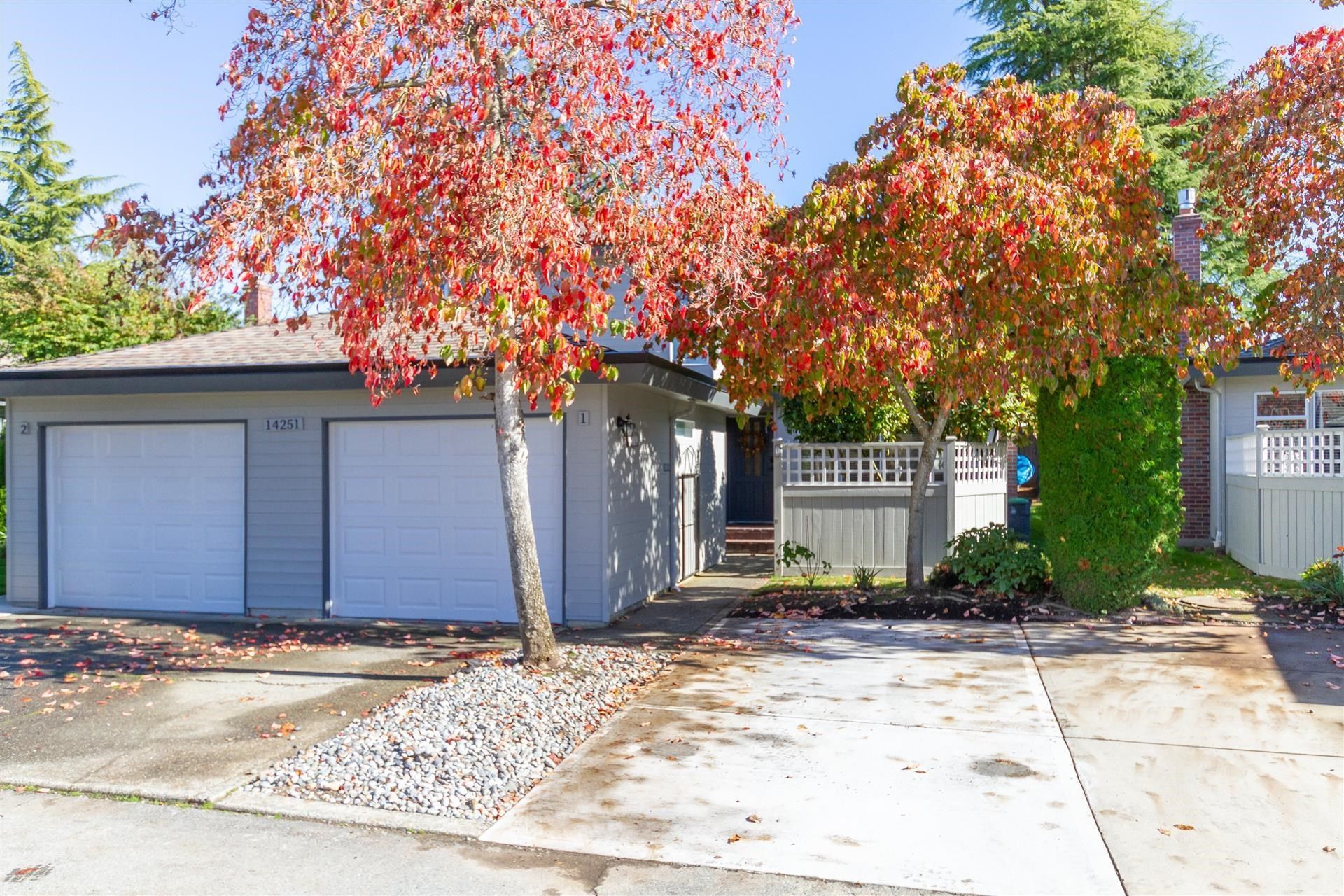 Townhouse for sale in Surrey, South Surrey White Rock, 1 14251 18a Avenue, 263124269 | Realtylink.org