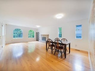 House for rent in Vancouver, Vancouver West, Upper 4533 W 16th Ave, 263124276 | Realtylink.org