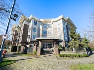 Apartment for sale in Surrey, North Surrey, 318 13555 Gateway Drive, 263124279 | Realtylink.org