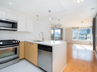 Apartment for sale in North Vancouver, North Vancouver, 301 160 W 3rd Street, 263124306 | Realtylink.org