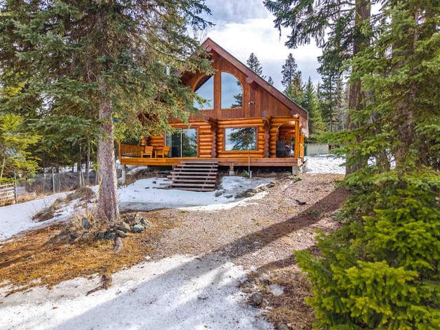 House for sale in Sheridan Lake, 100 Mile House, 7454 Sheridan West Fsr Road, 263124400 | Realtylink.org