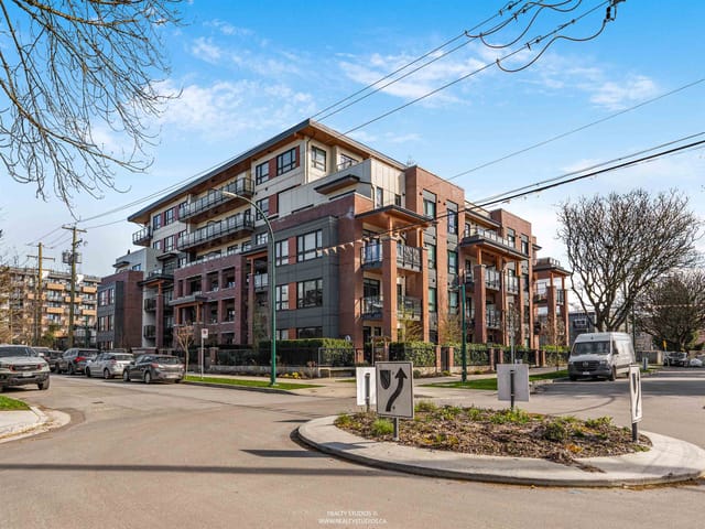 Apartment for sale in Vancouver, Vancouver East, 409 2550 Garden Drive, 263124422 | Realtylink.org