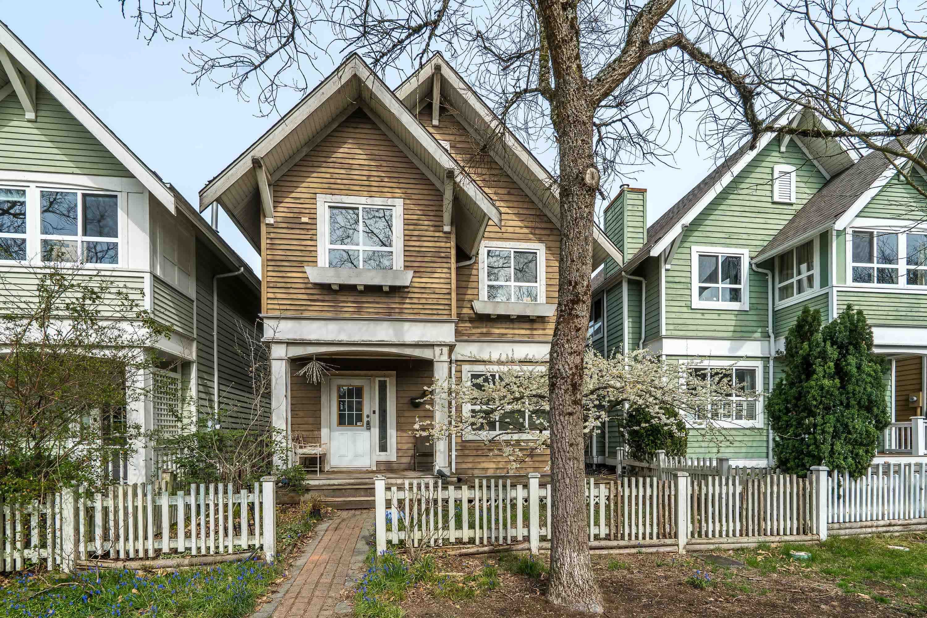 House for sale in New Westminster, New Westminster, 137 Star Crescent, 263124559 | Realtylink.org