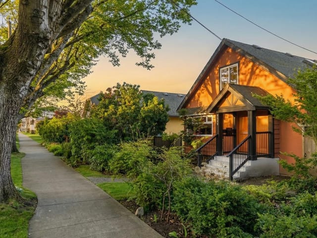 House for sale in Vancouver, Vancouver East, 2268 E 7th Avenue, 263124570 | Realtylink.org