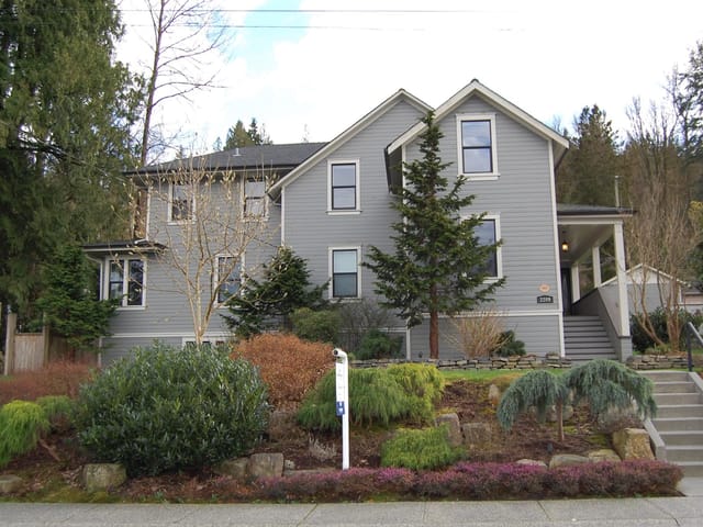 House for sale in Port Moody, Port Moody, 2209 St. George Street, 263124589 | Realtylink.org