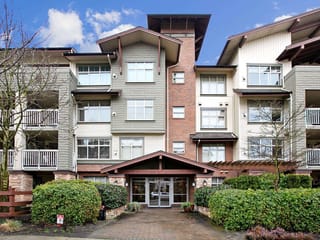 Apartment for sale in Surrey, Cloverdale, 205 6500 194 Street, 263124618 | Realtylink.org