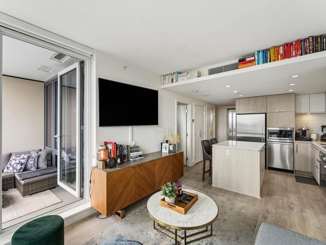 Apartment for sale in North Vancouver, North Vancouver, 2104 680 Seylynn Crescent, 263124765 | Realtylink.org