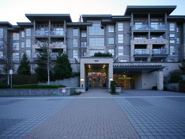 Apartment for sale in Burnaby, Burnaby North, 409 9329 University Crescent, 263124903 | Realtylink.org