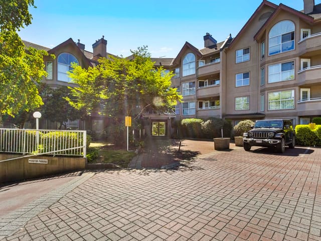 Apartment for sale in Surrey, Surrey, 310 7435 121a Street, 263124908 | Realtylink.org