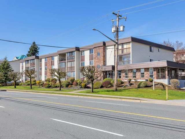 Apartment for sale in Abbotsford, Abbotsford, 107 32119 Old Yale Road, 263124945 | Realtylink.org
