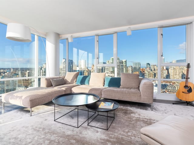 Apartment for sale in Vancouver, Vancouver West, 3307 1033 Marinaside Crescent, 263124953 | Realtylink.org