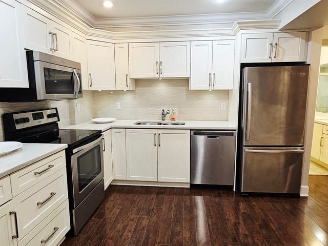 House for rent in North Vancouver, North Vancouver, Lower/ 888 Canyon Boulevard, 263124965 | Realtylink.org