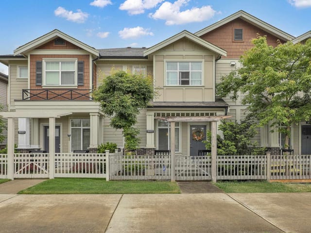 Townhouse for sale in Langley, Langley, 20377 82 Avenue, 263125161 | Realtylink.org