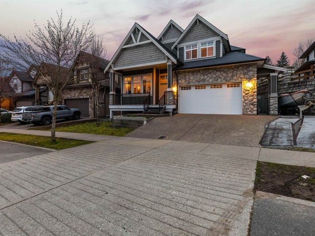 House for sale in Abbotsford, Abbotsford, 2355 Merlot Boulevard, 263125247 | Realtylink.org