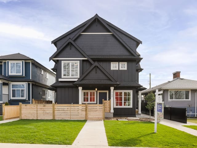 1/2 Duplex for sale in Vancouver, Vancouver East, 2 550 Kaslo Street, 263125257 | Realtylink.org