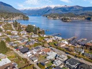 House for sale in North Vancouver, North Vancouver, 351 Beachview Drive, 263125282 | Realtylink.org