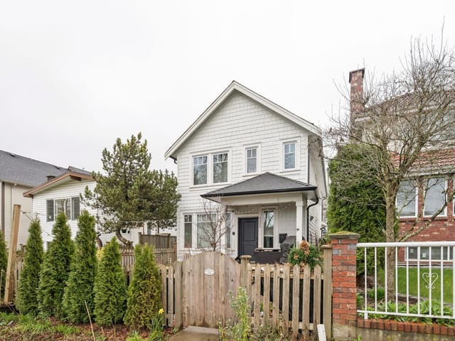 1/2 Duplex for sale in Vancouver, Vancouver East, 4382 Perry Street, 263125291 | Realtylink.org