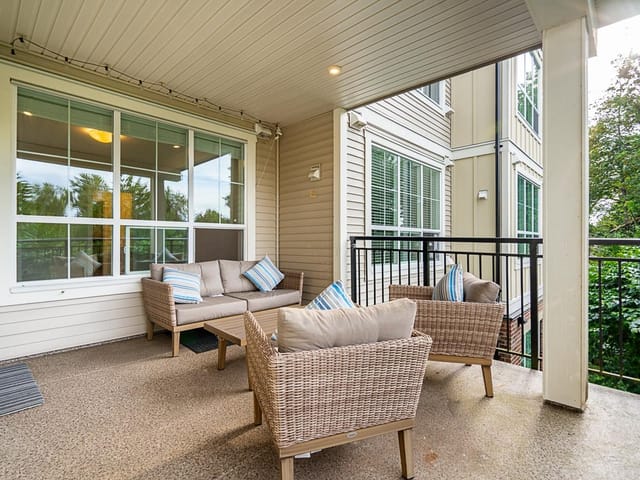 Apartment for sale in Maple Ridge, Maple Ridge, 204 12367 224 Street, 263125383 | Realtylink.org