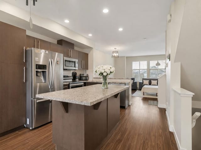 Townhouse for sale in Surrey, Cloverdale, 7 18211 70 Avenue, 263125516 | Realtylink.org