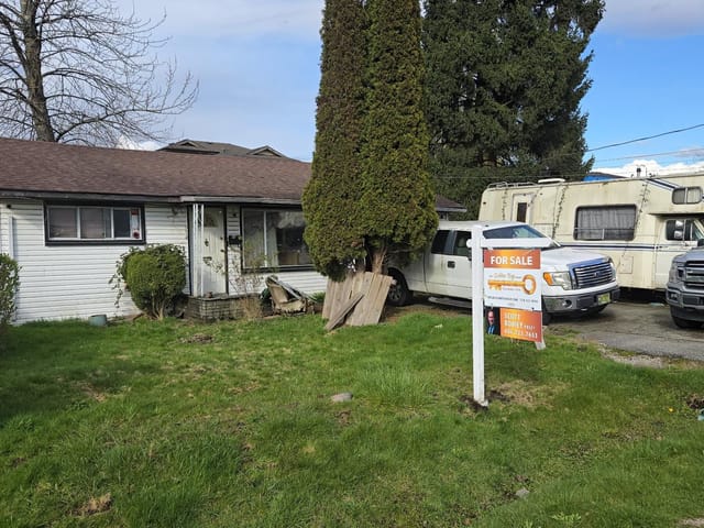 House for sale in Surrey, North Surrey, 12713 113b Avenue, 263125620 | Realtylink.org