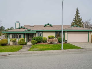 House for sale in Surrey, North Surrey, 10523 Fraserglen Drive, 263125725 | Realtylink.org