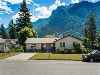 House for sale in Hope, Hope & Area, 574 Park Street, 263125779 | Realtylink.org