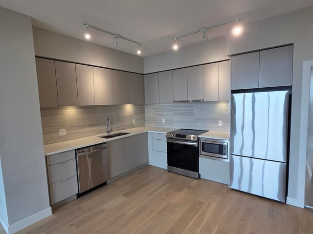 Apartment for sale in Burnaby, Burnaby North, 801 8761 University Crescent, 263125838 | Realtylink.org