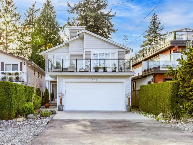 House for sale in White Rock, South Surrey White Rock, 933 Maple Street, 263125946 | Realtylink.org