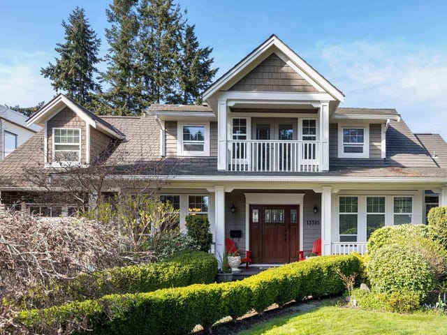 House for sale in White Rock, South Surrey White Rock, 13785 Marine Drive, 263125997 | Realtylink.org