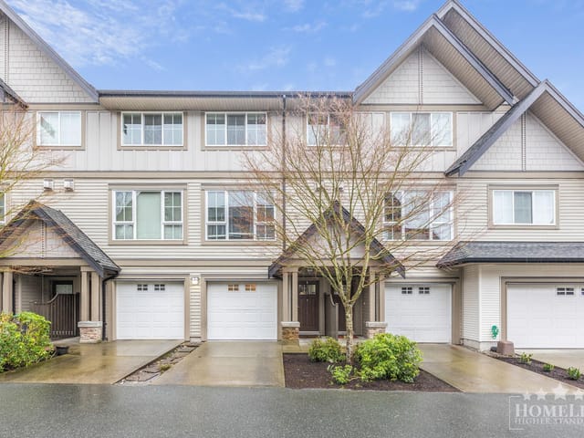 Townhouse for rent in Surrey, South Surrey White Rock, 205 2501 161a Street, 263125999 | Realtylink.org