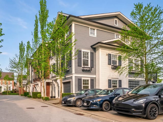 Townhouse for sale in Surrey, Cloverdale, 35 7348 192a Street, 263126017 | Realtylink.org