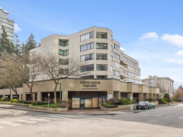 Apartment for sale in White Rock, South Surrey White Rock, 201 1480 Foster Street, 263126080 | Realtylink.org