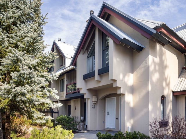 Townhouse for sale in Whistler, Whistler, 25 4637 Blackcomb Way, 263126110 | Realtylink.org