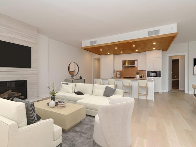 Apartment for sale in West Vancouver, West Vancouver, 401 6687 Nelson Avenue, 263126117 | Realtylink.org