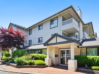 Apartment for sale in Surrey, South Surrey White Rock, 203 15272 20 Avenue, 263126178 | Realtylink.org