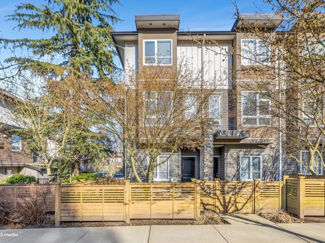 Townhouse for sale in Surrey, Surrey, 4 5888 144 Street, 263126213 | Realtylink.org