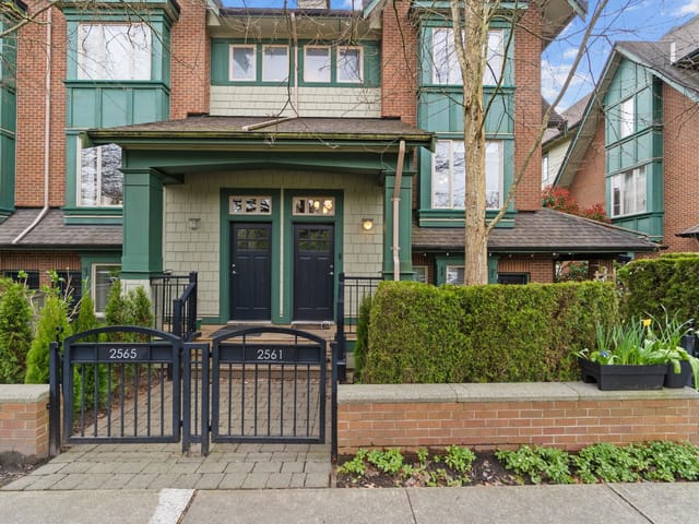 Townhouse for sale in Vancouver, Vancouver West, 2561 East Mall, 263126549 | Realtylink.org